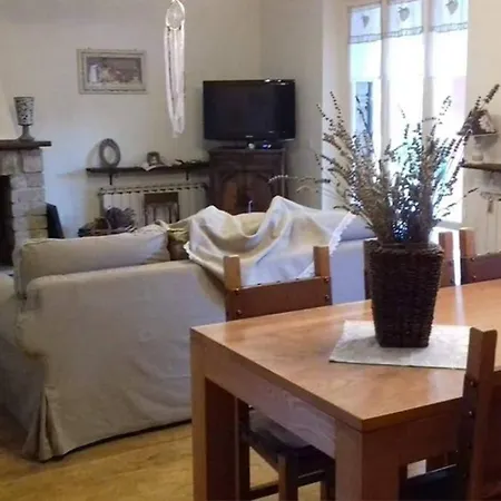 Casa Lilu, Pietralunga, Umbria Prázdninový dům *